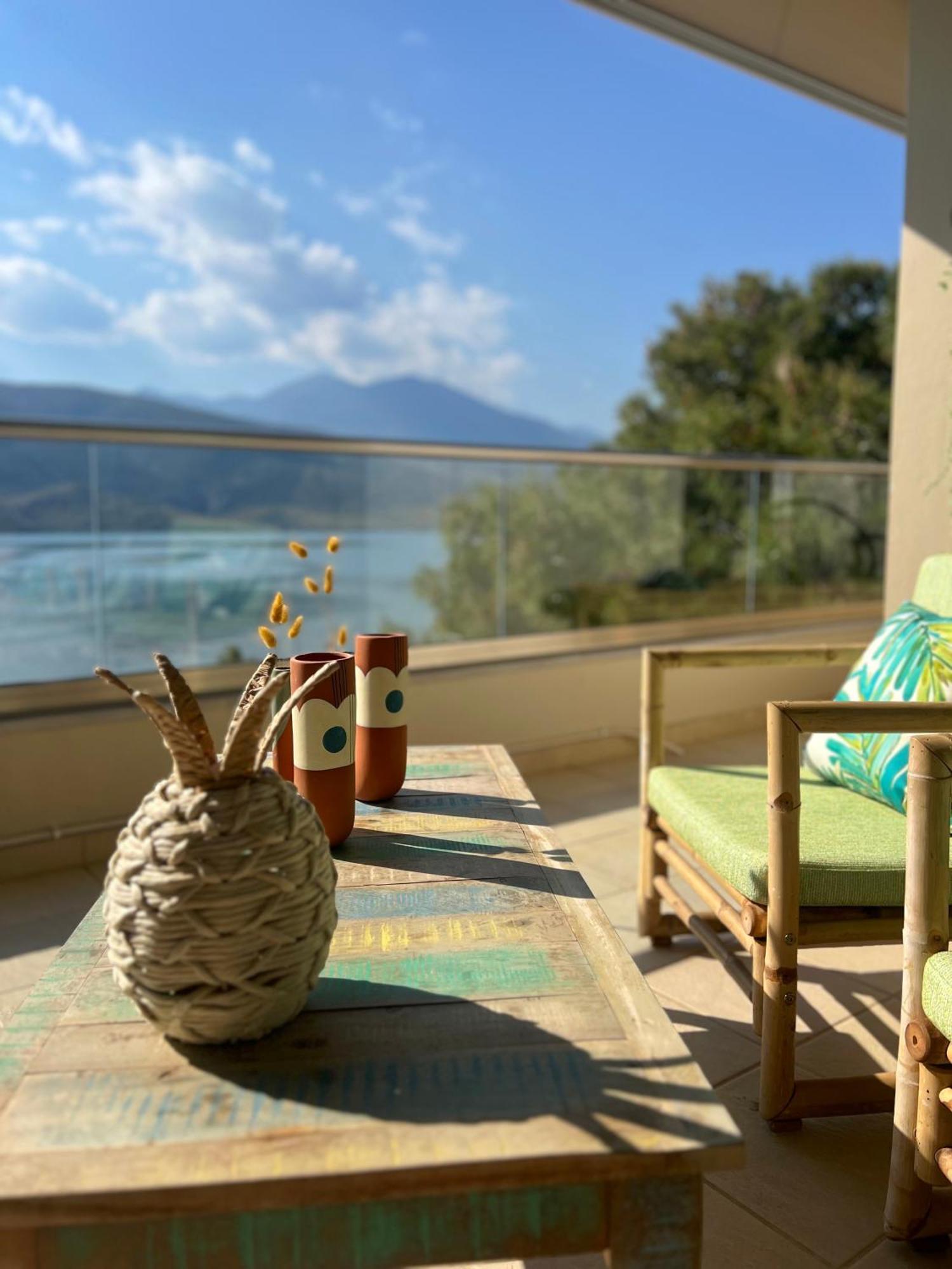 Beach House In Itea-Delphi Экстерьер фото