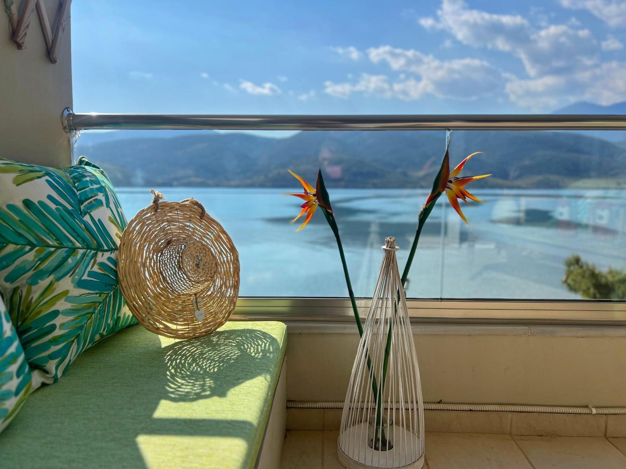 Beach House In Itea-Delphi Экстерьер фото